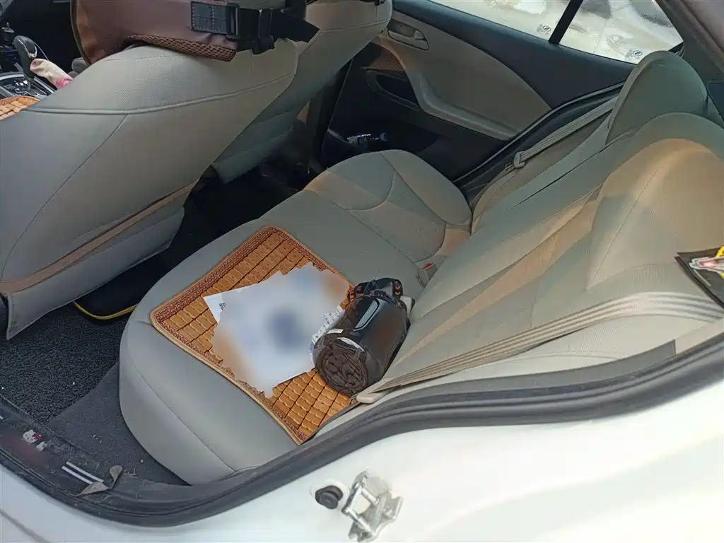 Chevrolet Sail 2015 Sail 3 1.3L AMT Ideal Edition фото 13