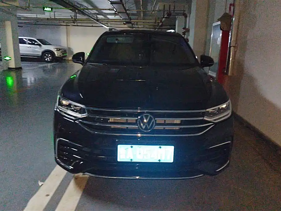 Volkswagen Tiguan L 2024 Outstanding 330TSI Auto 2WD R-Line Dragon Glory Edition фото 2