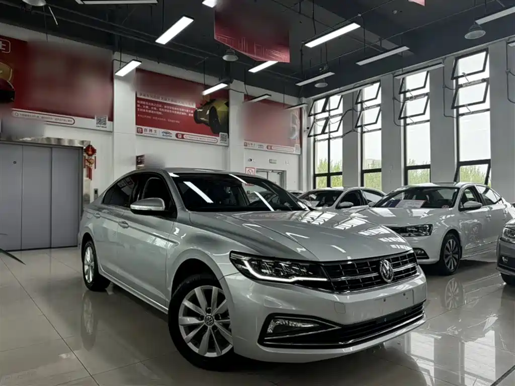 Volkswagen Bora 2019 1.5L Automatic Comfort Type фото 4