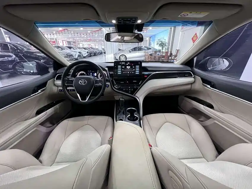 Toyota Camry 2021 2.0G Luxury Edition фото 13