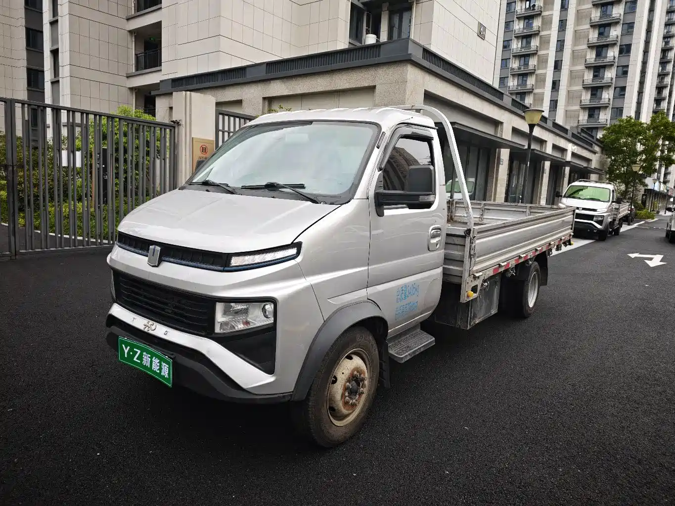 Yuan Cheng Farizon FR 2024 2023 F3E Flatbed CATL 55.7kWh