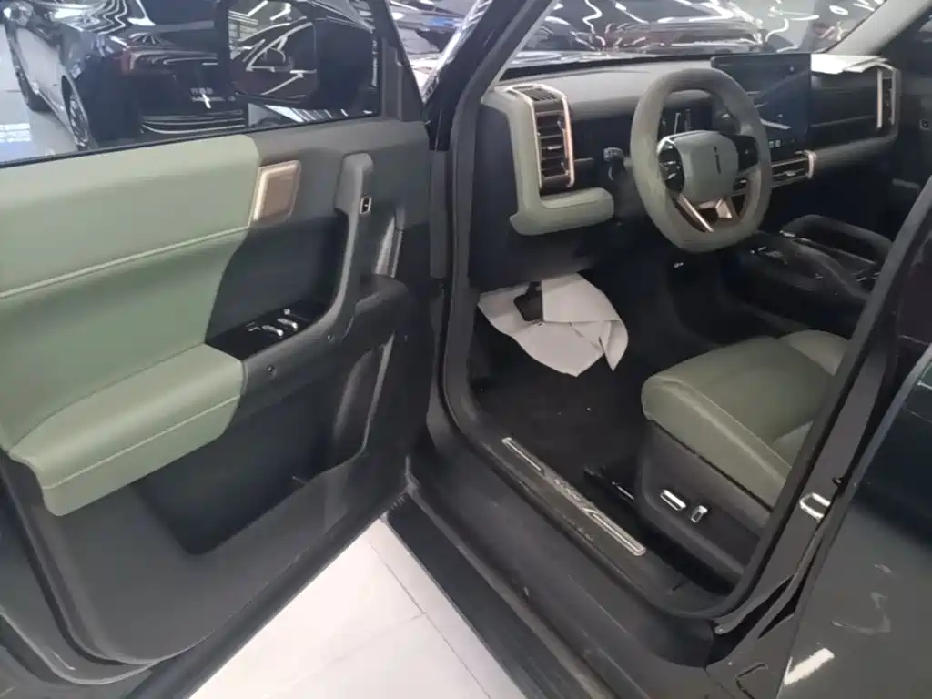 iCAR 03 2024 2024 Model 401km 2WD Standard Advanced Edition