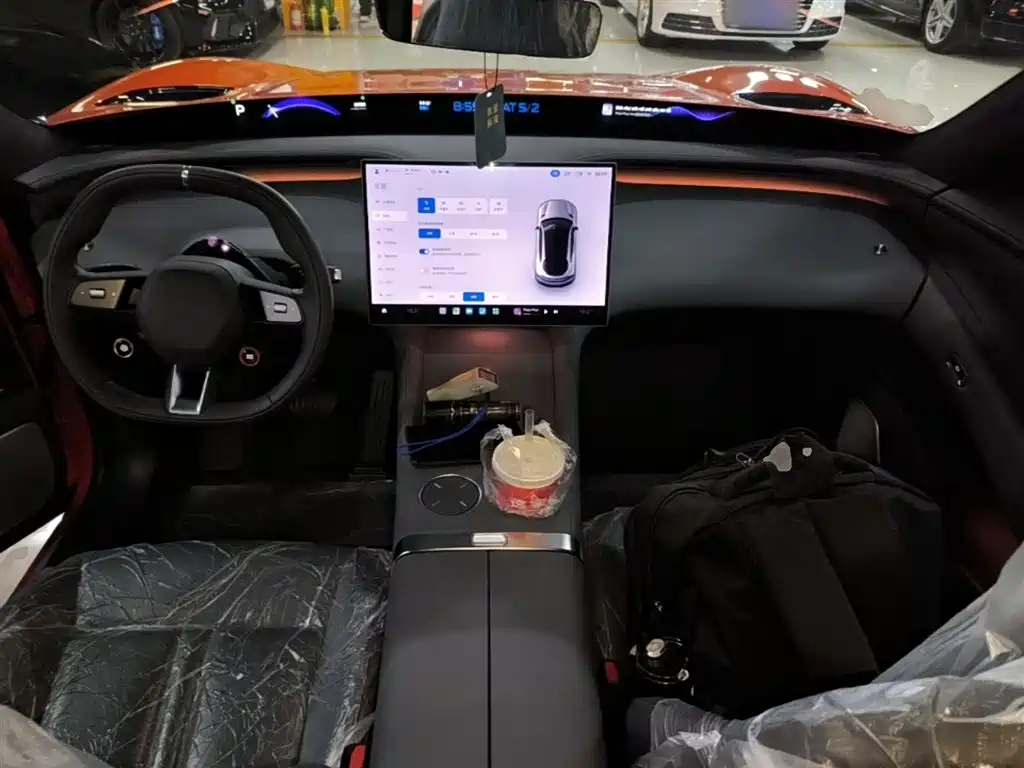 Xiaomi Auto Xiaomi YU7 2025 Ultra Long Range High Performance AWD Max Edition фото 10