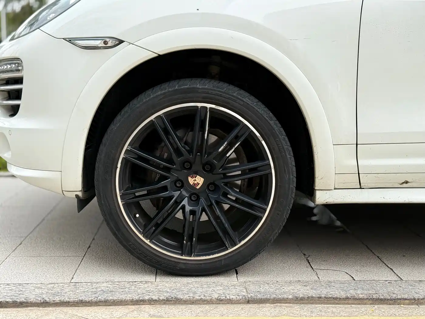 Porsche Cayenne 2014 Cayenne Platinum Edition 3.0T фото 10