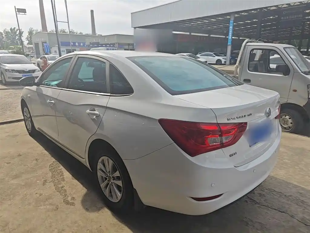Buick Excelle 2017 15N Automatic Progressive фото 5