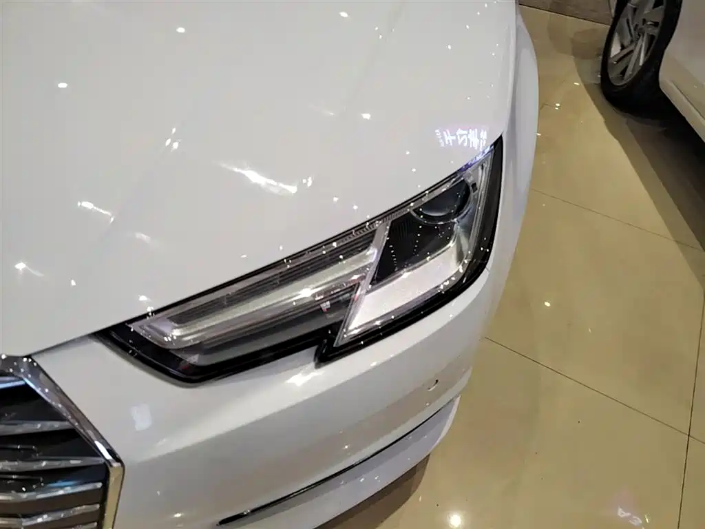Audi A4L 2018 30th Anniversary 40 TFSI Progressive фото 24