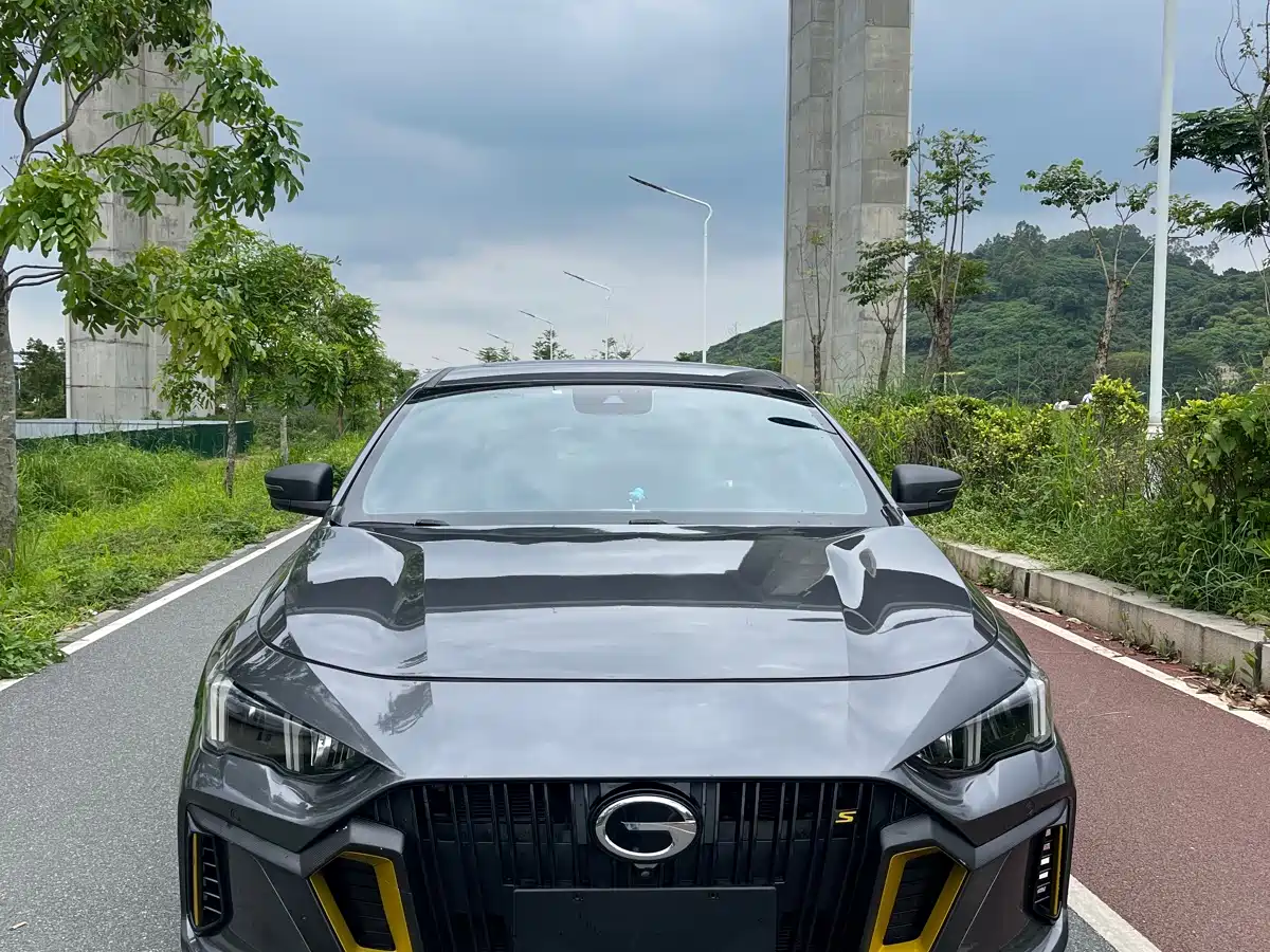 GAC Trumpchi Trumpchi Emkoo 2022 270T DCT J16 Galaxy Fighter Edition фото 2