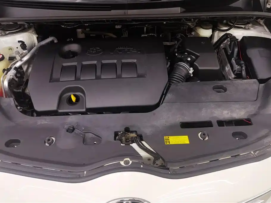 Toyota E'Z 2014 Xingyao 180E CVT Elite фото 10