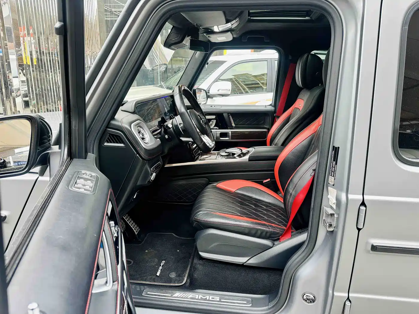Mercedes-Benz G-Class AMG 2019 AMG G 63 фото 8