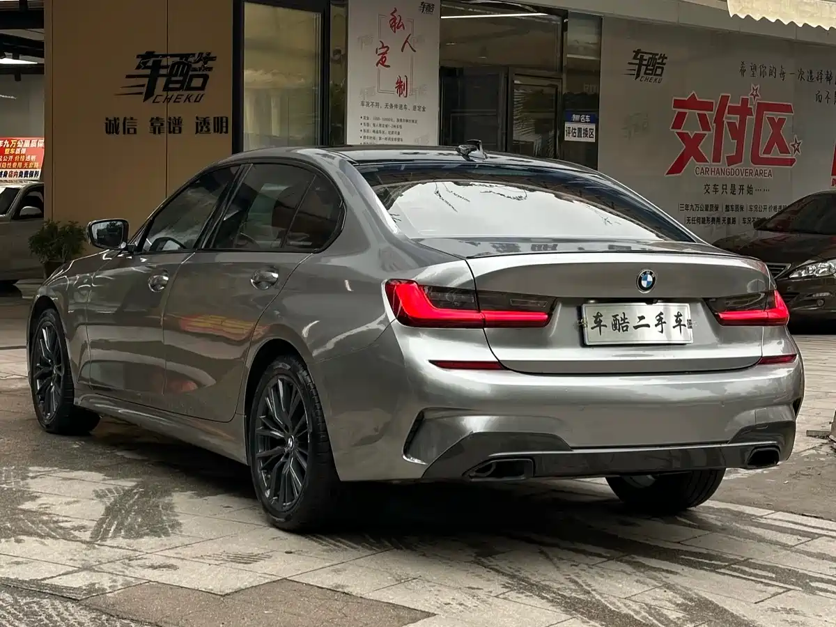 BMW 3 Series 2020 325Li M Sport Black Night Package фото 7