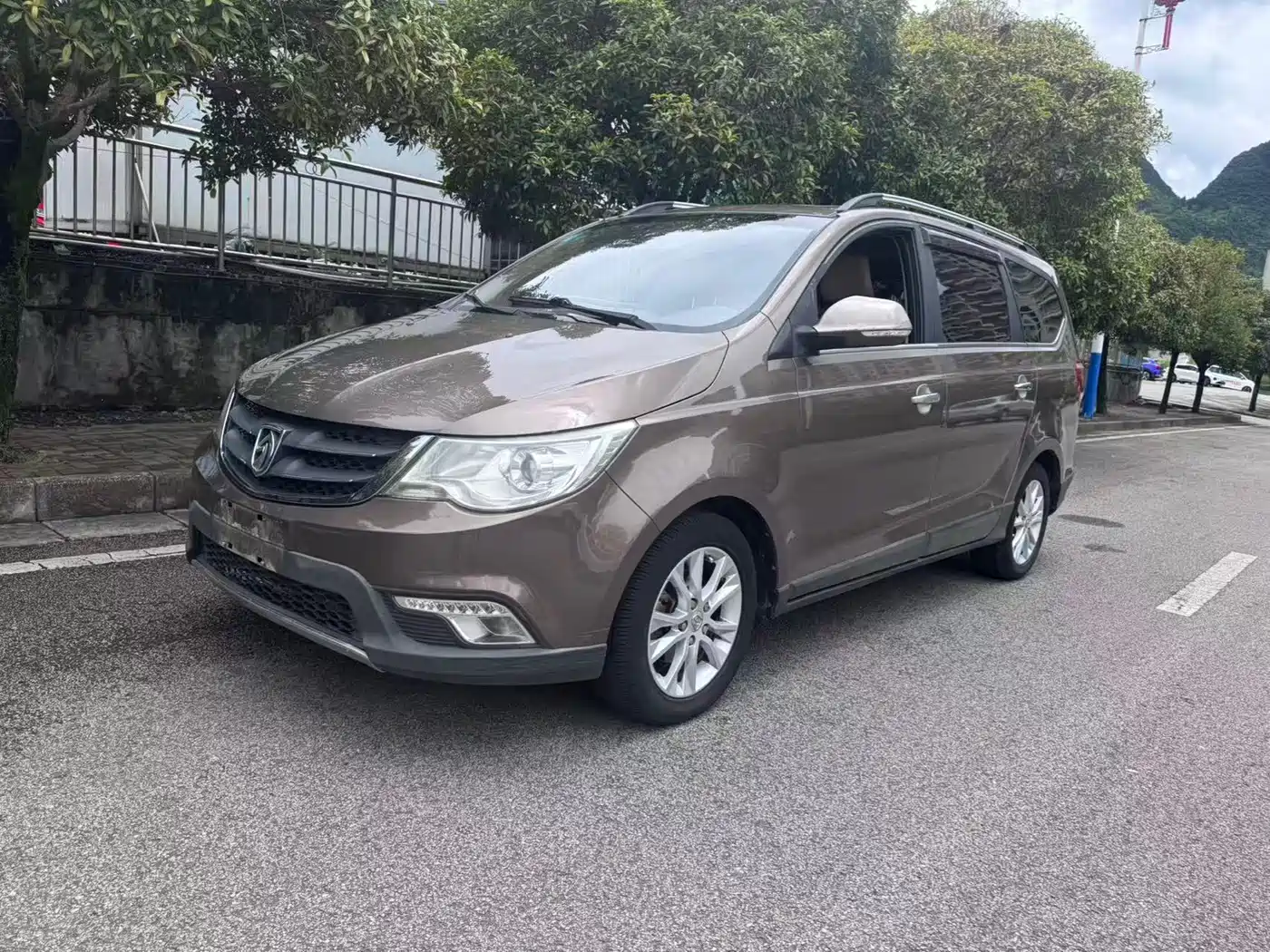 Фото 3 - Baojun 730