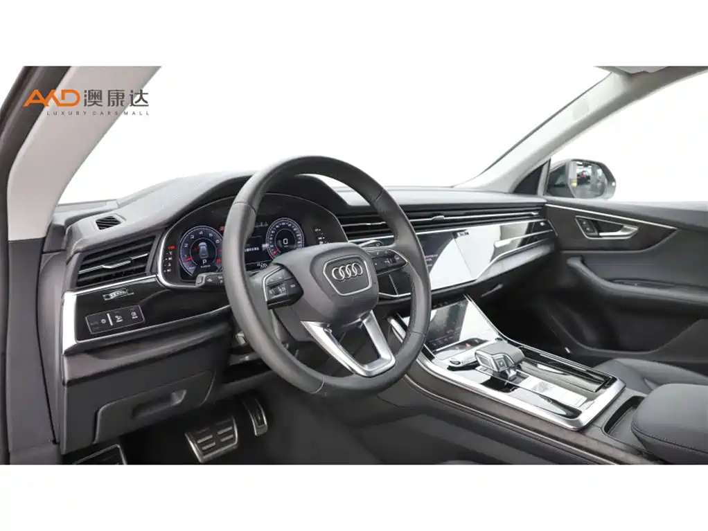 Audi Q8 2023 2023 55 TFSI Luxury Sport