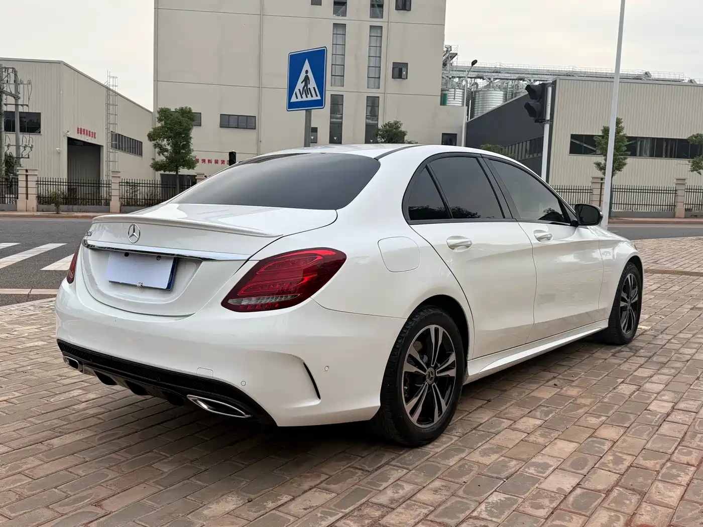 Mercedes-Benz C-Class 2018 C 200 Sport Edition фото 8