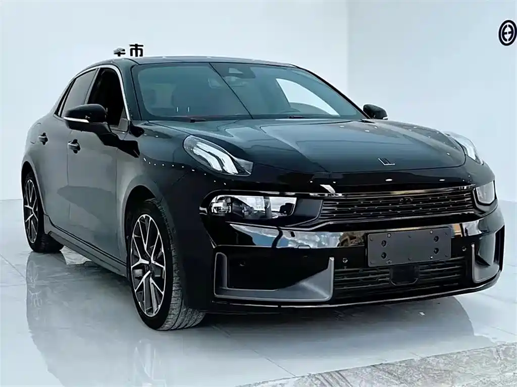 Lynk & Co 03 2020 1.5TD DCT Power Pro Edition фото 3