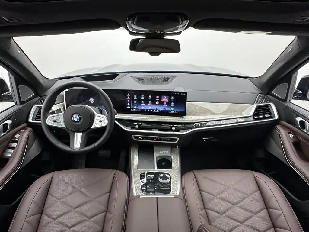BMW X5 2026 xDrive 40Li M Sport Night Edition Package фото 16