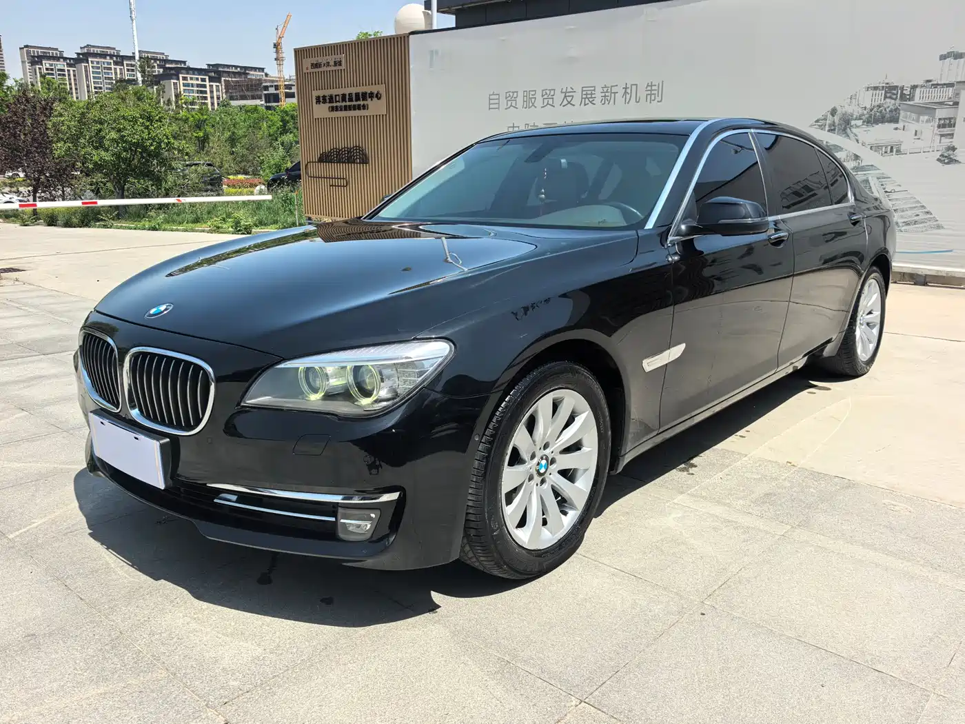BMW 7 Series 2013 Model 730Li Luxury
