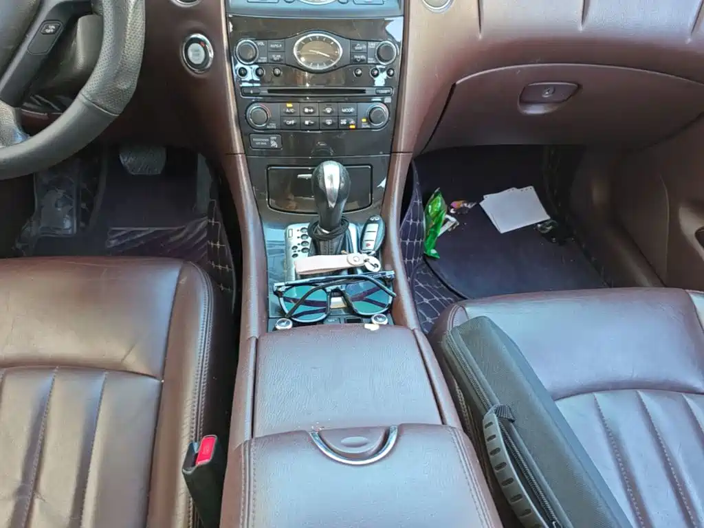 Infiniti QX50 (Import) 2015 2013 2.5L 2WD Elegance