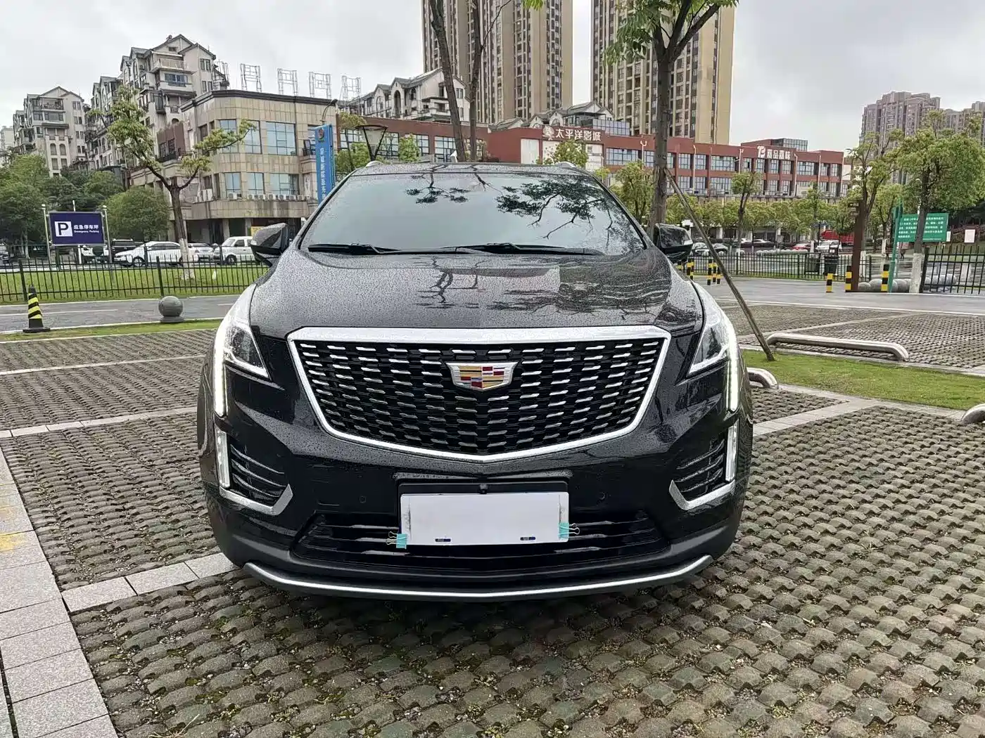 CADILLAC XT5