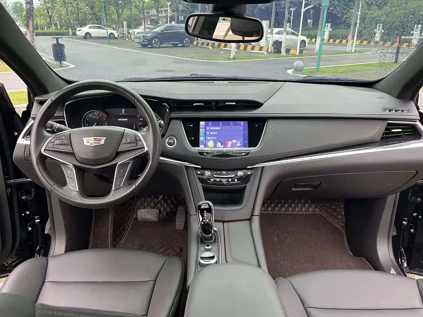 CADILLAC XT5