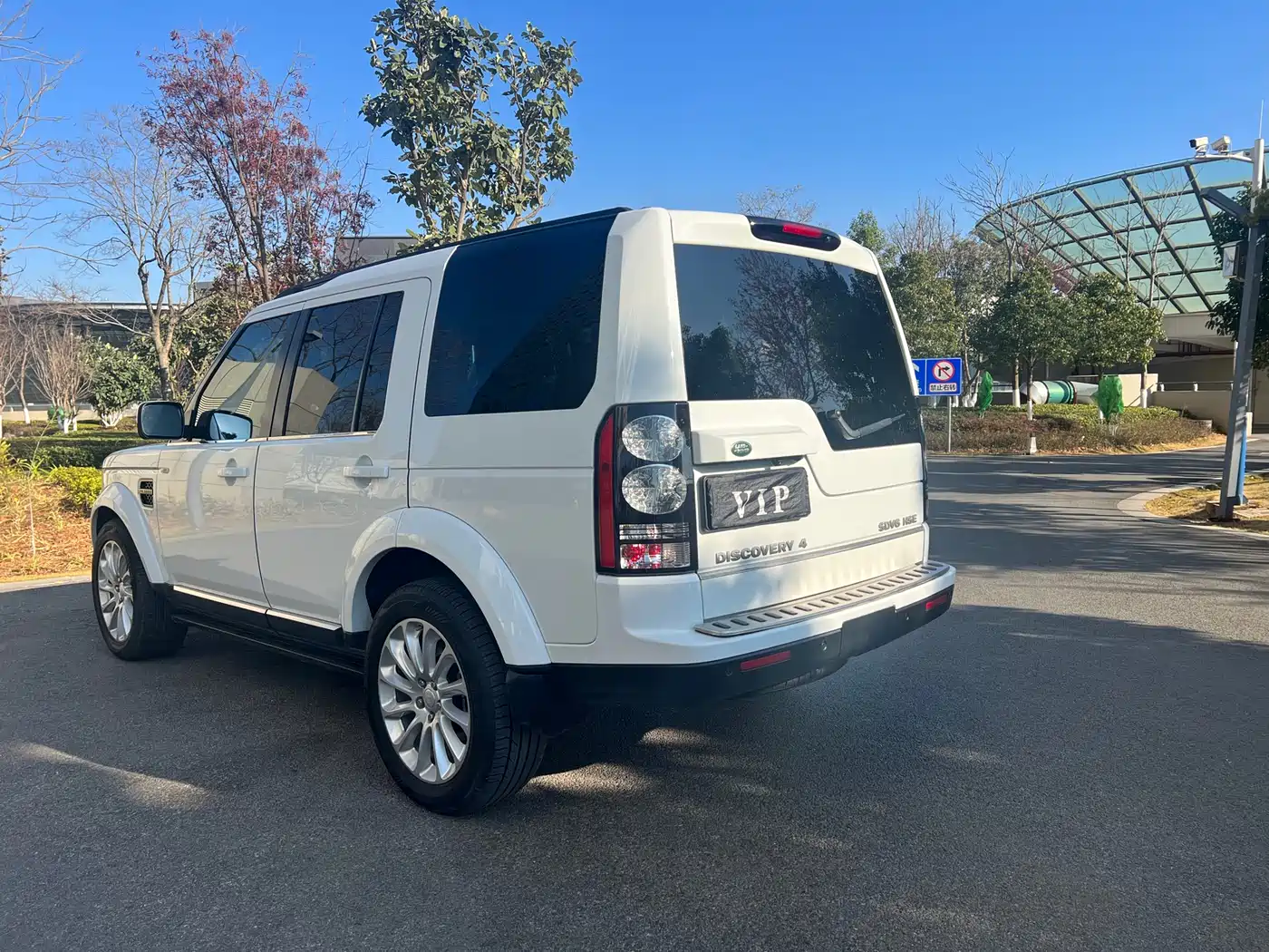 Land Rover Discovery 2013 3.0 SDV6 HSE Diesel фото 13