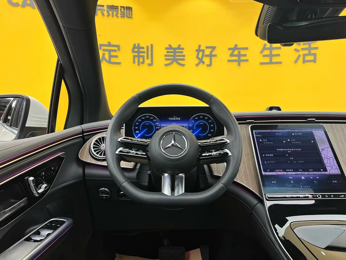 MERCEDES-BENZ EQE SUV