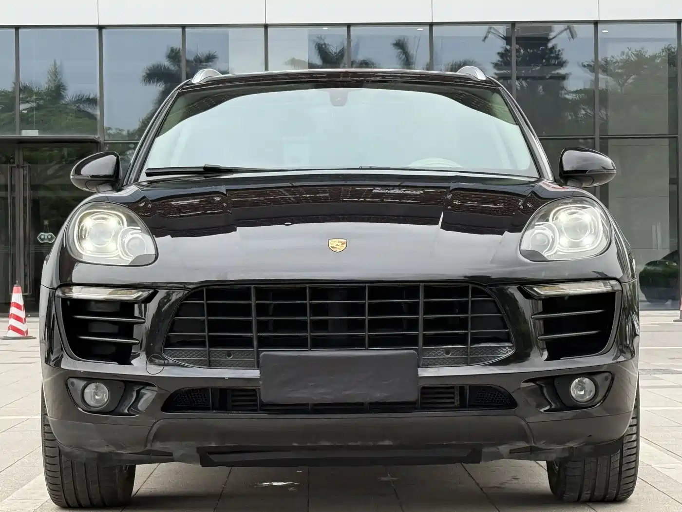 Porsche Macan 2016 Macan 2.0T фото 2
