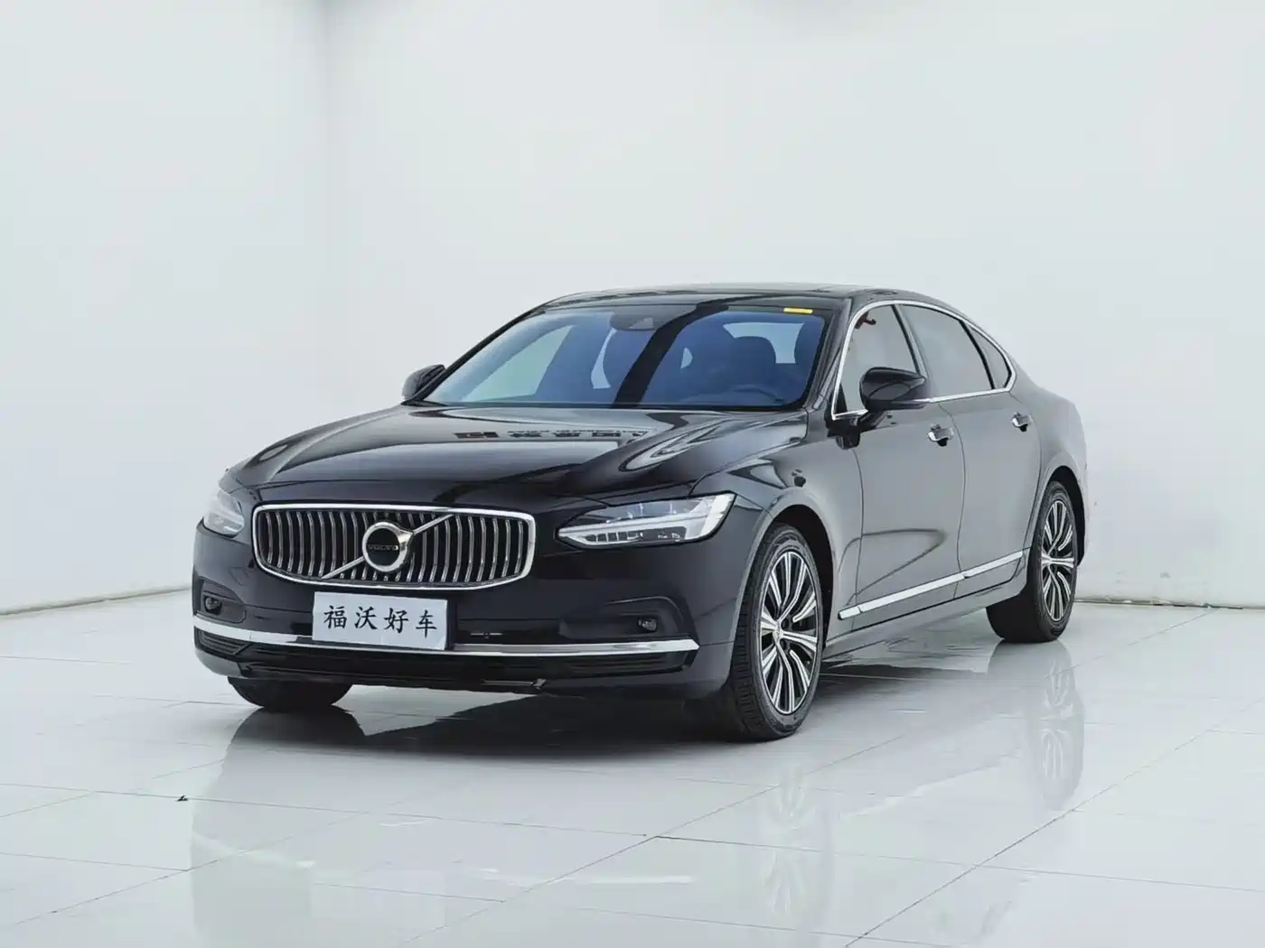 Volvo S90 2021 Model B5 Momentum Luxury Edition