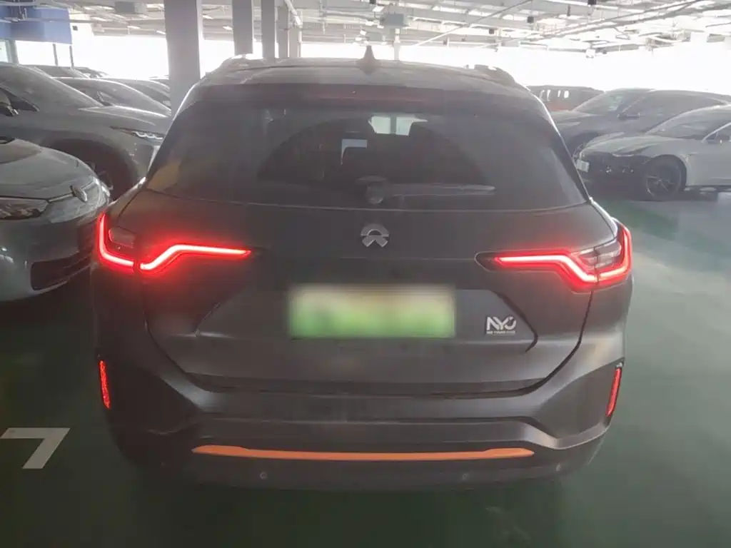 Фото 6 - NIO ES6