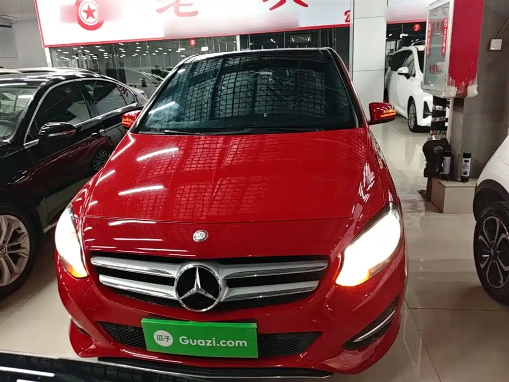Mercedes-Benz B-Class 2015 B 200 Dynamic фото 3