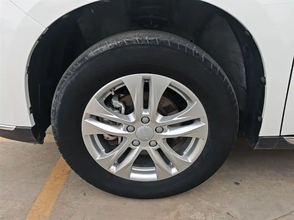 Haval M6 2021 PLUS 1.5T DCT Elite Smart Connect фото 23