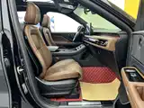 Фото 10 - Lincoln Aviator