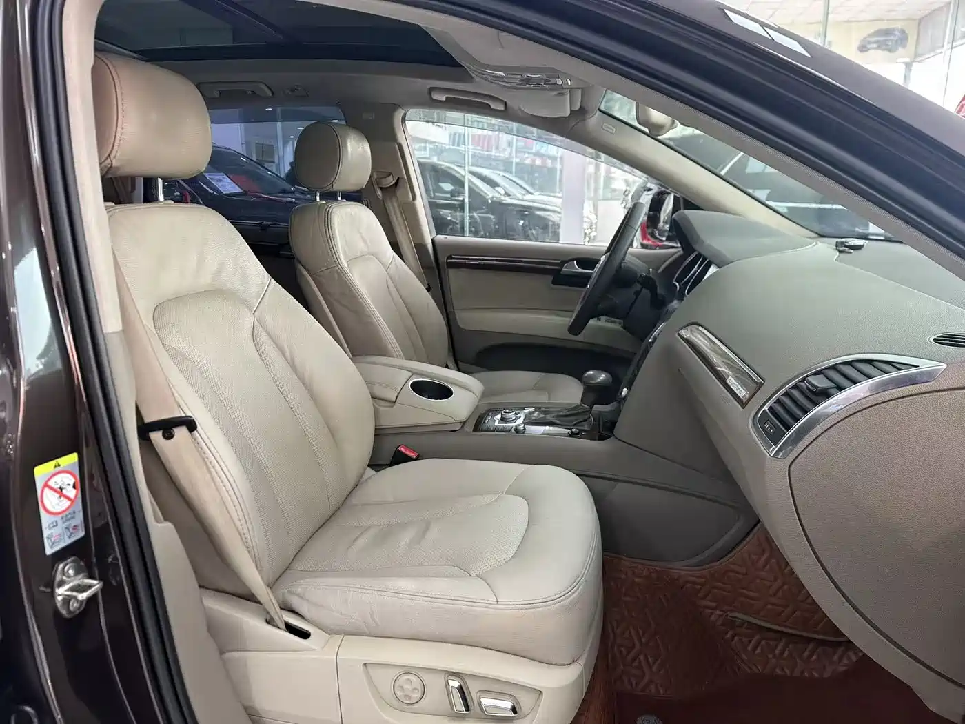 Audi Q7 2012 3.0 TDI Leading Edition фото 22