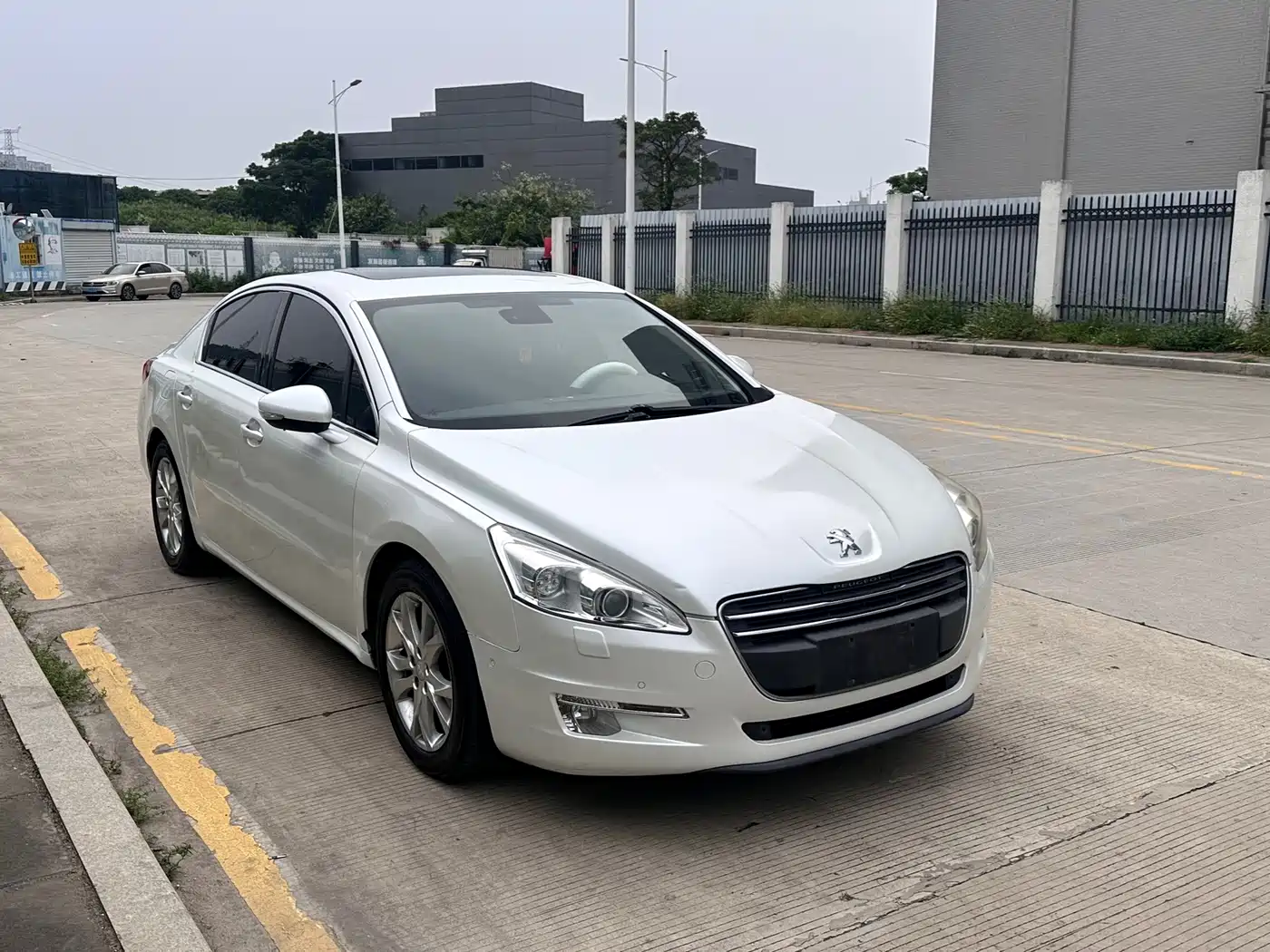 Фото 3 - Peugeot 508
