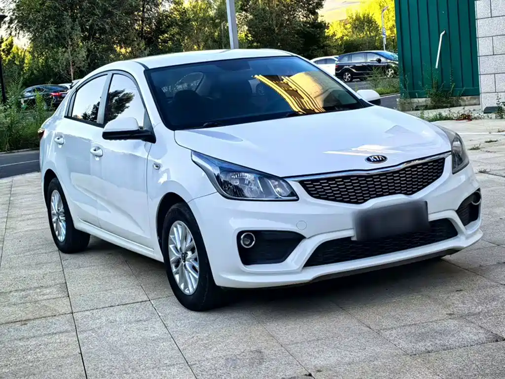 Kia K2 2017 2017 Sedan 1.4L AT GLS