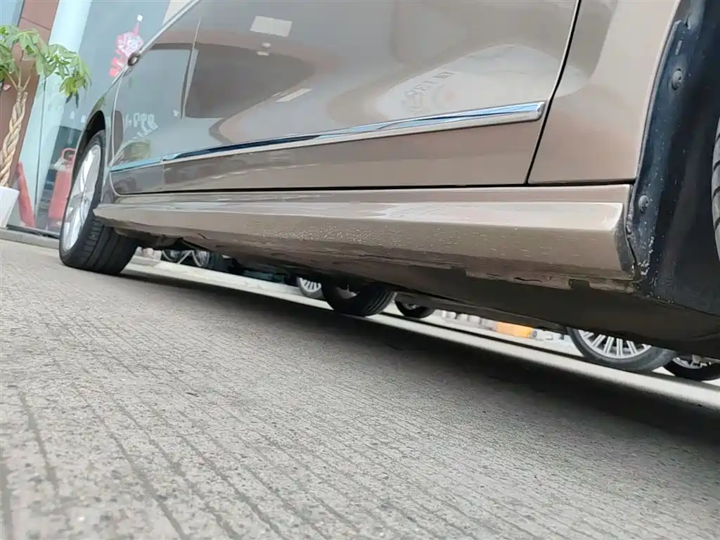 Volkswagen Sagitar 2018 280TSI DSG Spark Edition фото 21