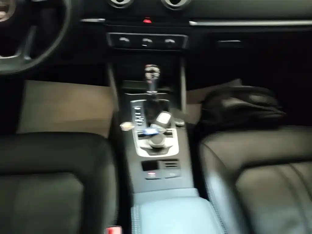 Audi A3 2017 Limousine 35 TFSI Progressive фото 14