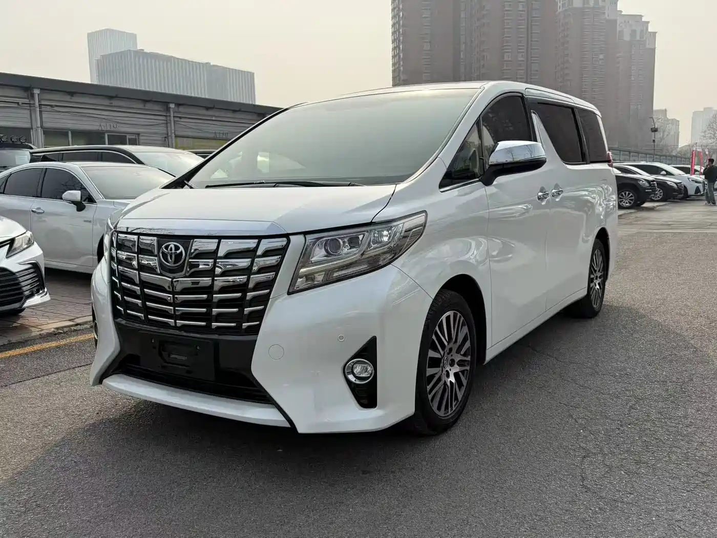 Toyota Alphard 2018 3.5L Premium
