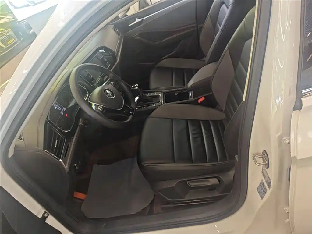 Volkswagen Sagitar 2019 280TSI DSG Comfort Edition China VI фото 15