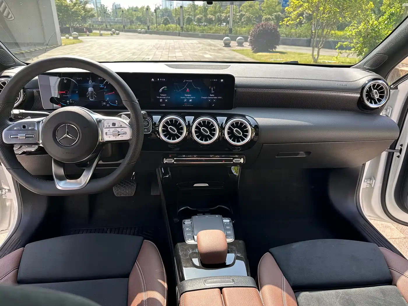 Mercedes-Benz A-Class 2021 A 200 L Sport Sedan Fashion Edition фото 10