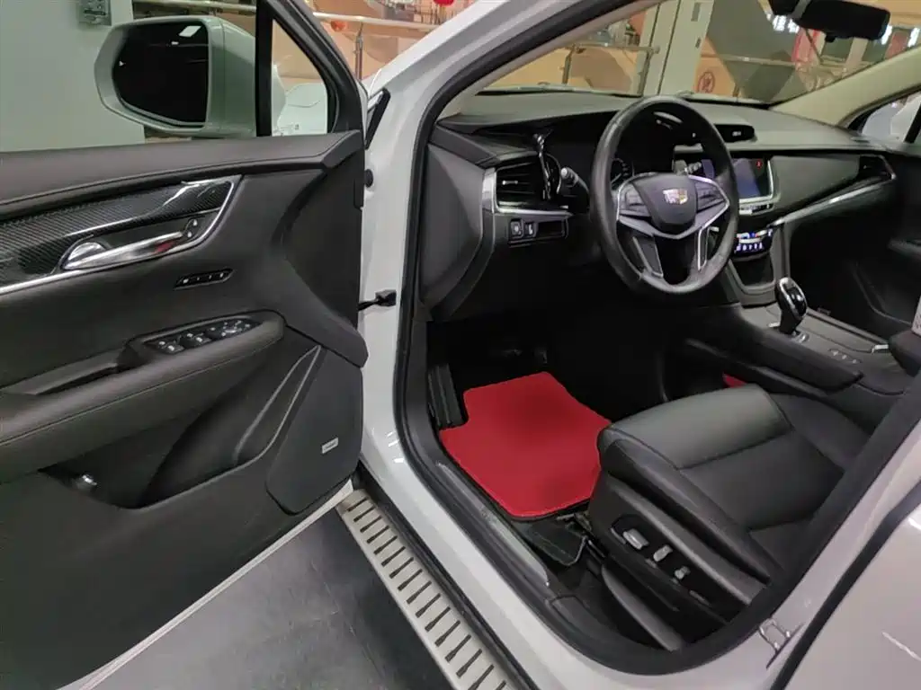 Cadillac XT5 2018 28T 4WD Luxury фото 16