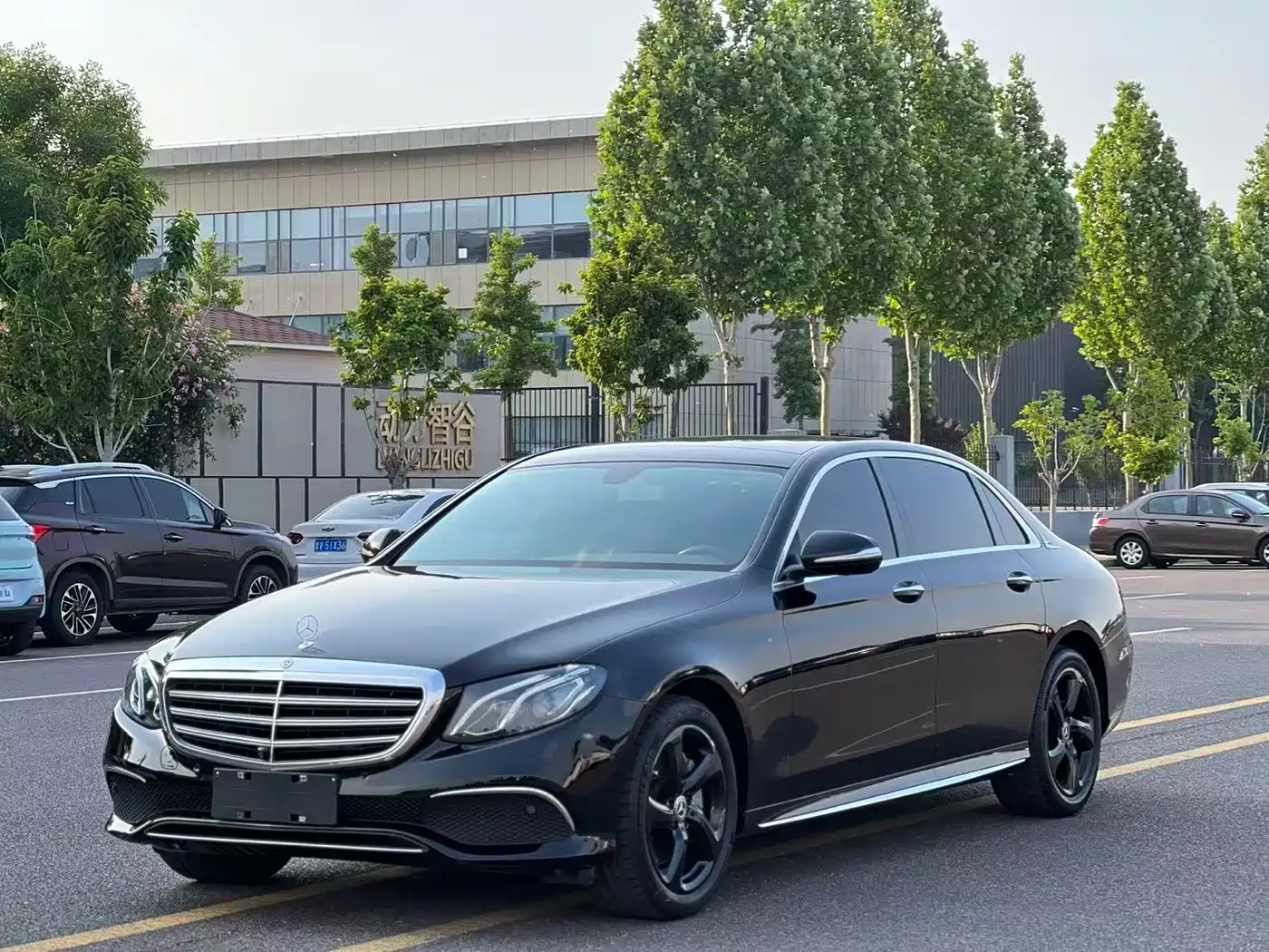 Mercedes-Benz E-Class 2018 E 300 L Sport Luxury