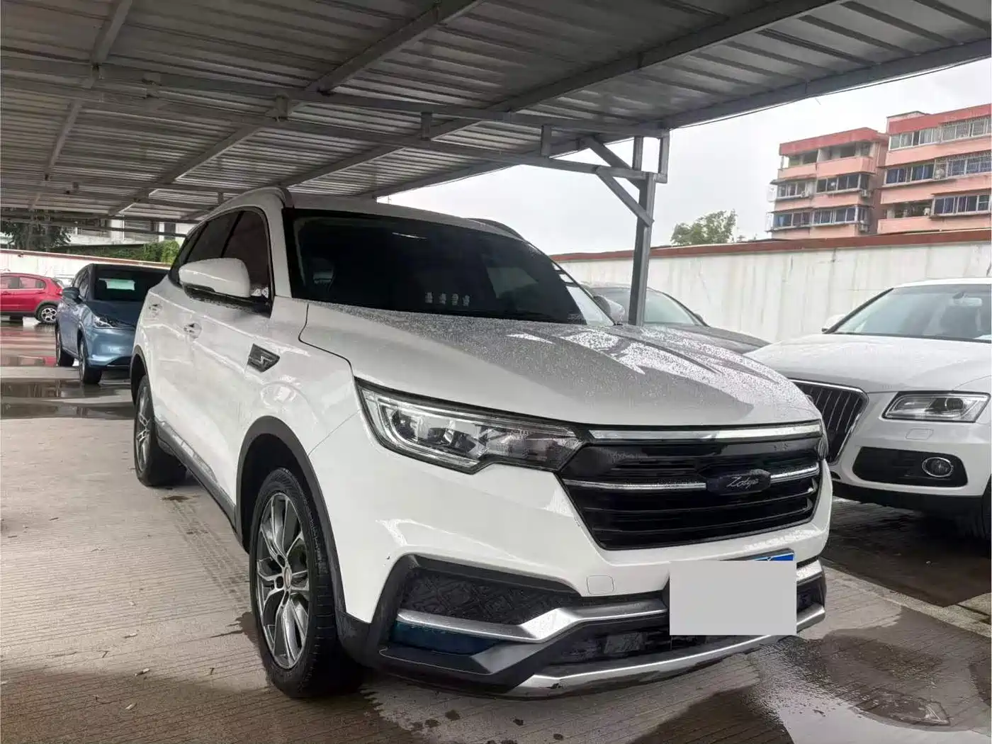 Фото 2 - Zotye T500