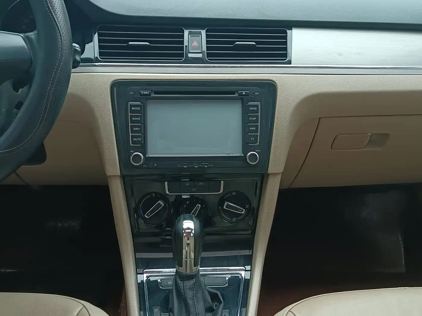 Volkswagen Bora 2013 2013 1.6L Automatic Comfort Model