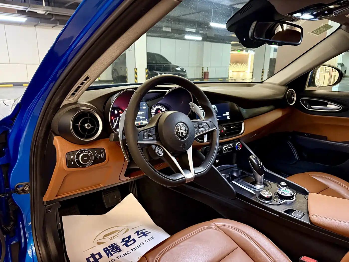 Alfa Romeo Giulia 2019 2017 2.0T 280HP Luxury Edition