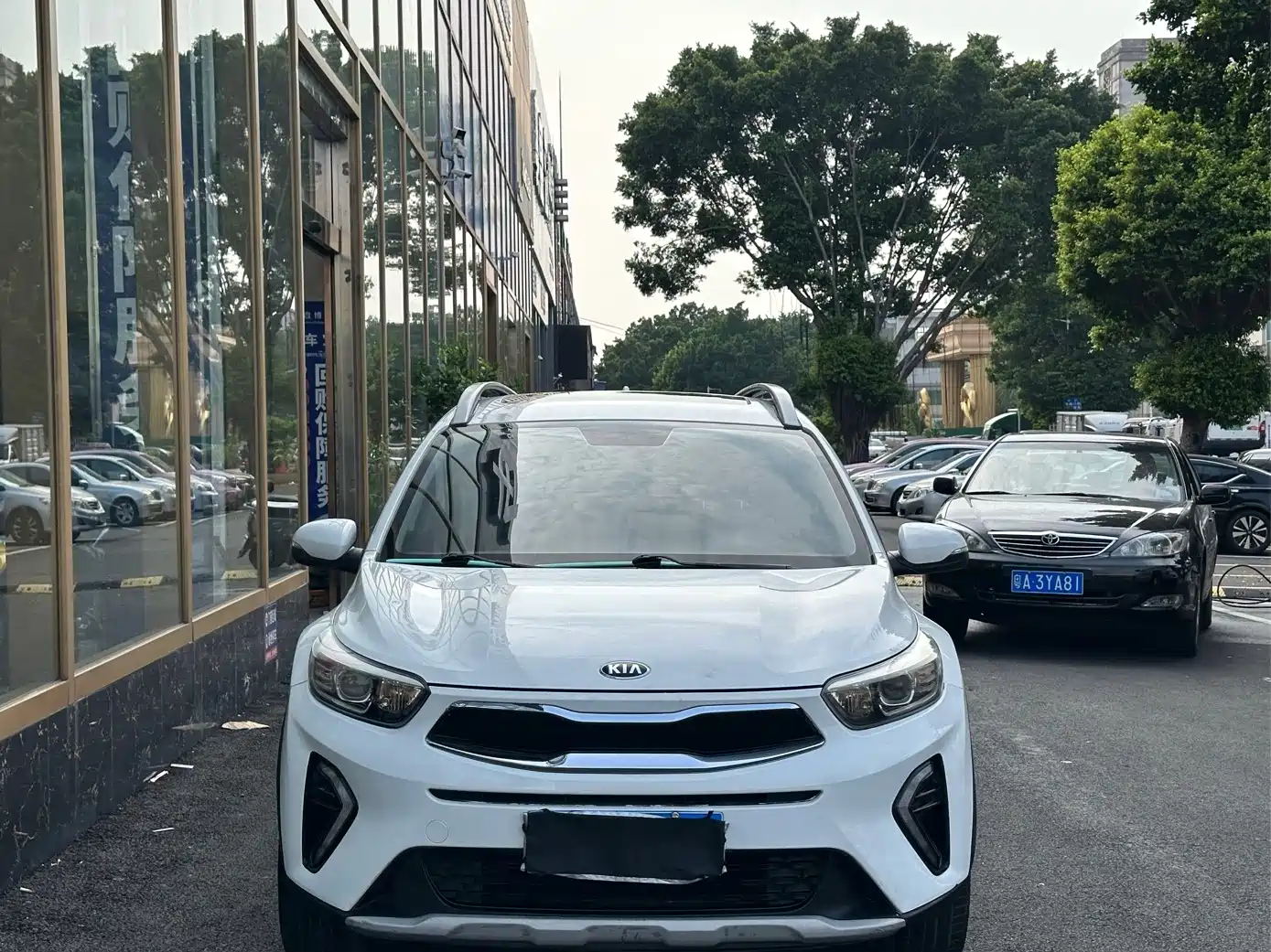 Фото 2 - Kia KX1