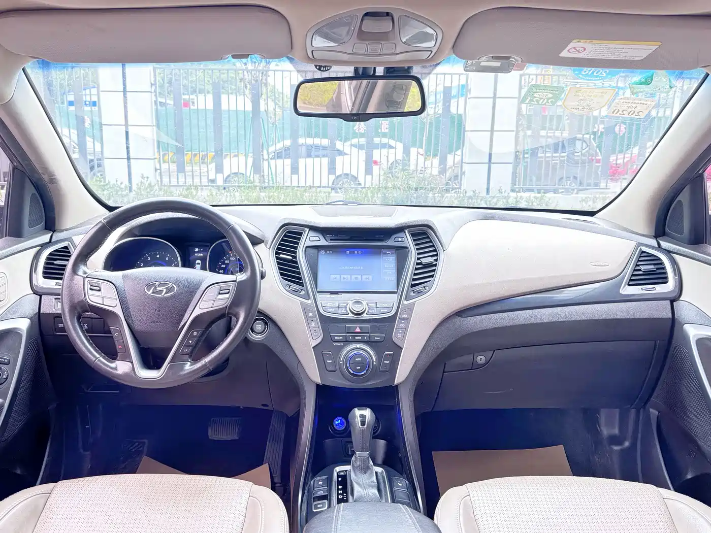 Hyundai Santa Fe 2013 Facelift 2.4L Automatic 4WD Premium фото 11