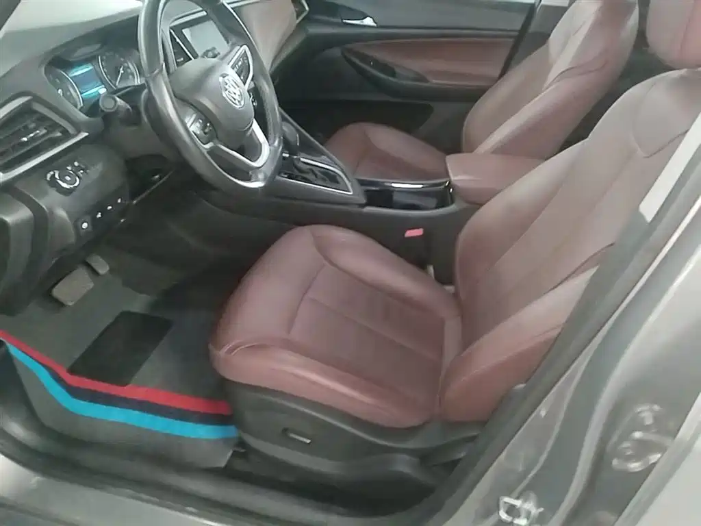 Buick GL6 2019 18T 6-seat Connected Premium China VI фото 15