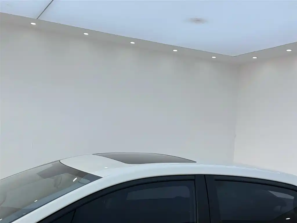 Toyota Corolla 2018 1.2T S-CVT GL-i Smart Shine Edition фото 22