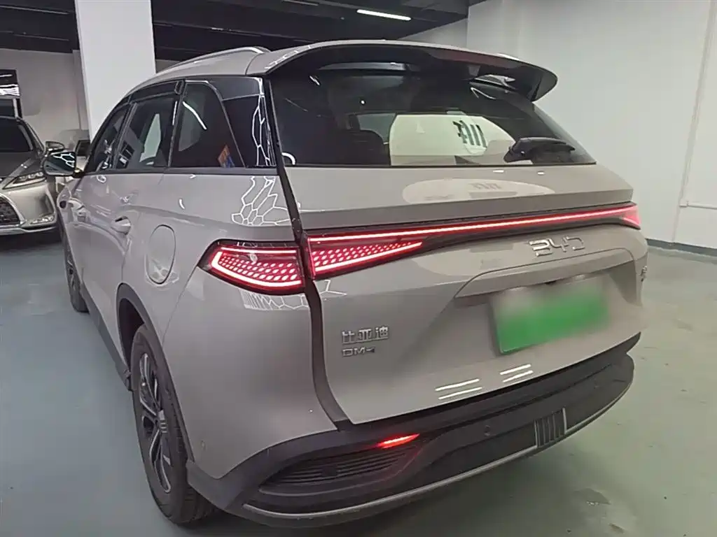BYD Seal 05 DM-i 2025 DM-i Smart Drive Edition 115KM Honor фото 23