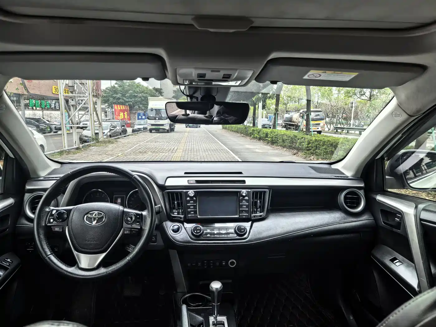 Toyota RAV4 Rongfang 2018 2.5L Automatic 4WD Elite i Edition фото 7